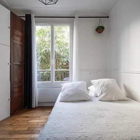 Au Marche Aux Puces De Saint Ouen Apartment Exterior photo